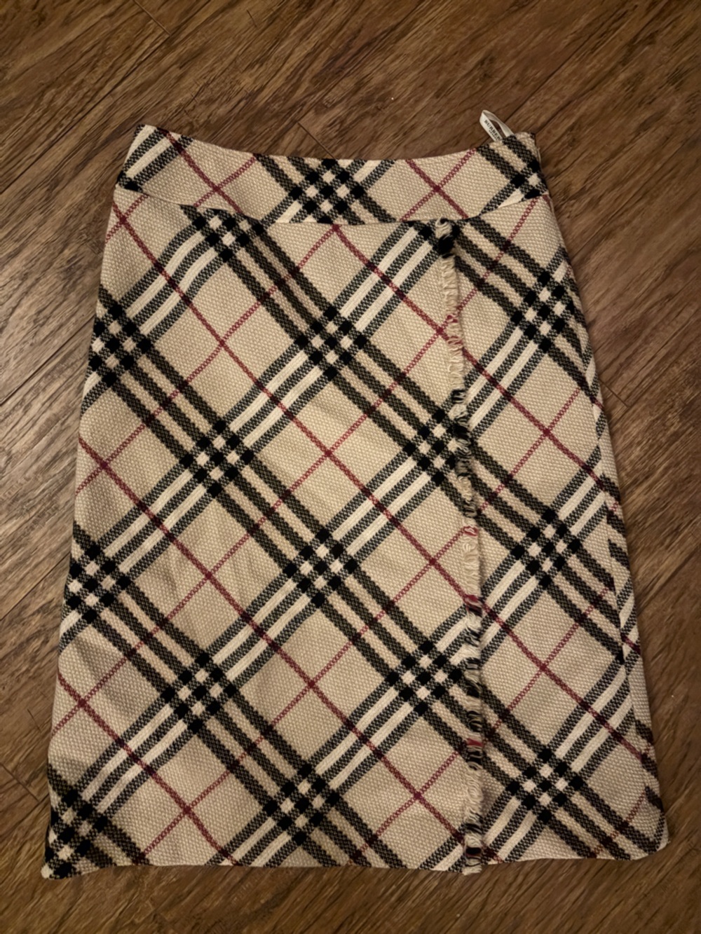Authentic Burberry Beige Plaid Midi Skirt with Black and Red novachck